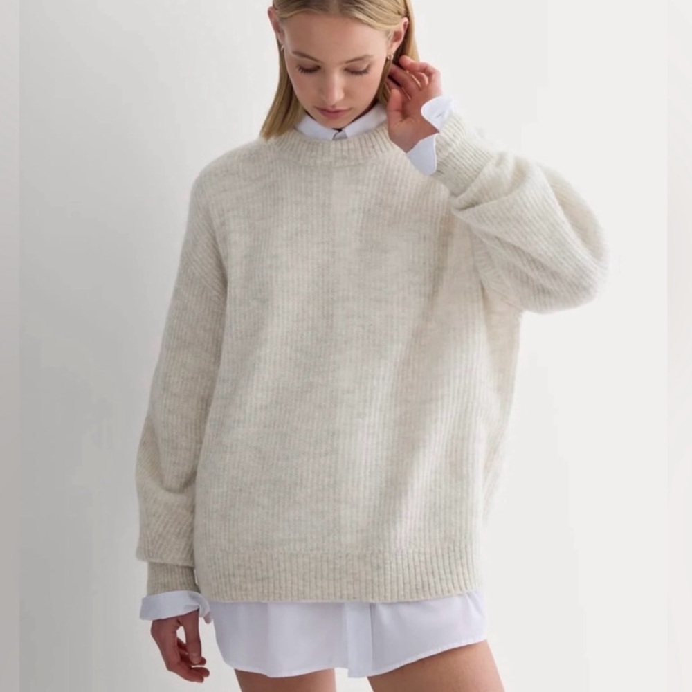 Everlane Sweater - Picture 6 of 6